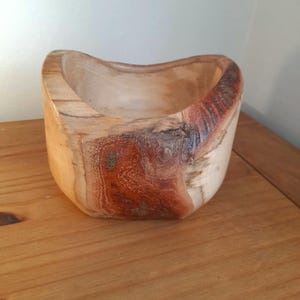 Oak hand turned bowl