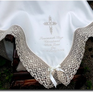 Baptizm Christening blanket shawl with name, cross white Irish English Scottish Catholic Orthodox Armenian designs MATCHING bibs zdjęcie 8