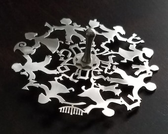 Dancing Dreidel, Modern Metal Hanukkah Dreidel