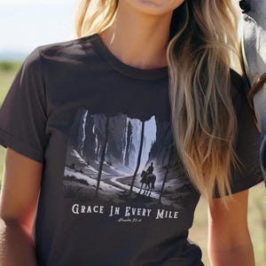 Vintage shirt christelijk cowboy, westers christelijk shirt, shirt Walking By Faith, christelijke grotere T-shirts, religieuze T-shirts dames