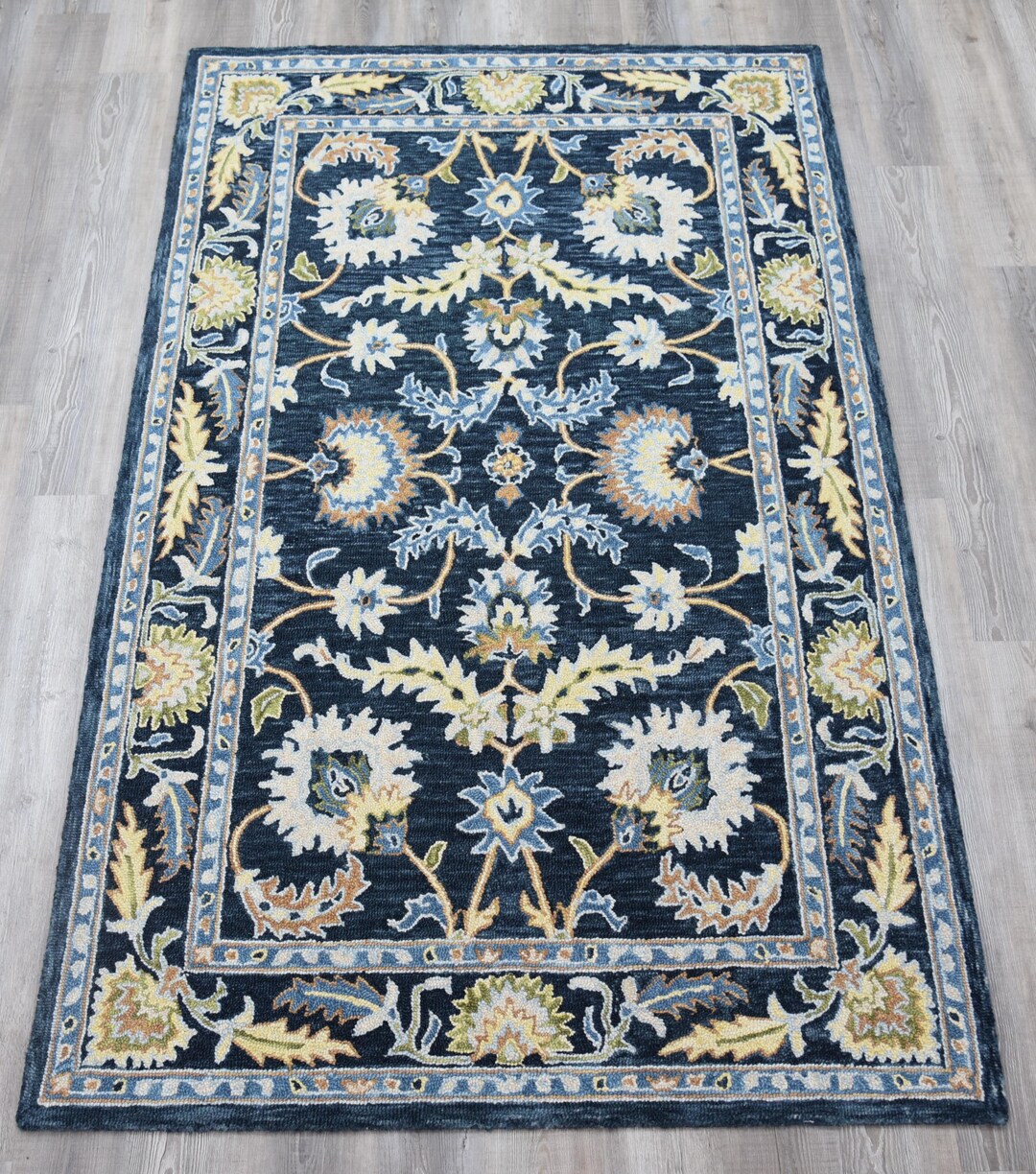 Looped Rug Vintage Vintage Full Loop Floral Pattern Rug | Navy & Gold Oriental Carpet ...