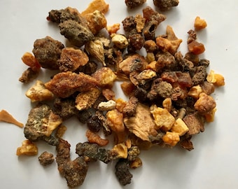 Opoponax Resin (Commiphora erythracea) - A resin for ancestral and necromantic works of witchcraft