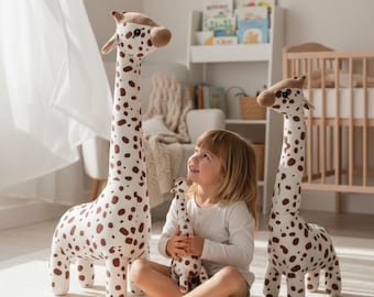 Jirafa de peluche: la compañera de sueño relajante de tu bebé
