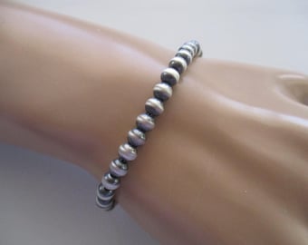 Navajo pearl bracelet- 5mm beads- adjustable