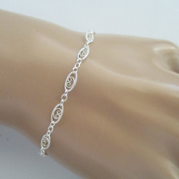 Sterling silver filigree chain bracelet