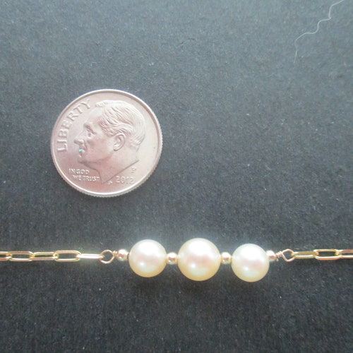 14k solid gold bracelet- triple shops pearl- paper clip chain- 7