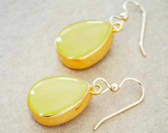 Grote statement druppelvormige ringoorbellen - gepersonaliseerd in elke kleur