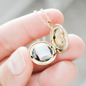 Add a Locket Message - Easily personalize a locket with a special note