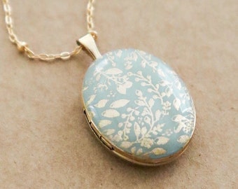Gold Leaf Enamel Locket Flower Jewelry - Locket Necklace with Photo
