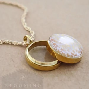 Gold Leaf Capsule Locket - Keepsake Memorial Locket Necklace with secure twist front closure image 3