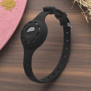 Compact Silicone Air Tag Holder for Cat Collar – Apple Tracker Case for Pets