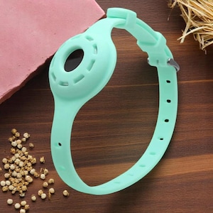 Air Tag Cat Collar Holder –Silicone Case for Apple Air tag, Collar for Cats & Dogs