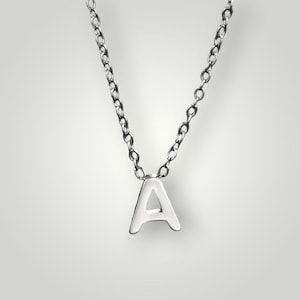 Collar con letras de la A a la Z para mujer – Colgante inicial de acero inoxidable – Gargantilla moderna – Elegante joya con el alfabeto