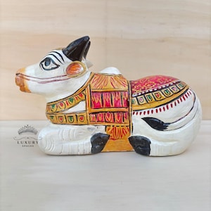 Handcarved Wooden Cow Figure: Distressed Vintage Style Decor