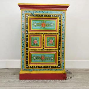 Vase peint petit placard / Rangement latéral / Armoire | Table de chevet, table d&#39;appoint, peinte à la main, grande armoire en bois/armoire vintage.
