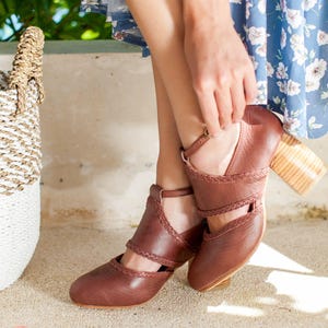Serenity Leder Heels