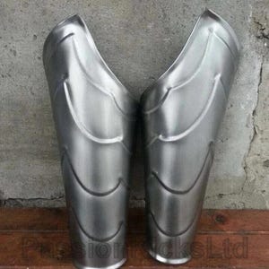 Brassards fantaisie en acier | Armure de cosplay de guerrier médiéval | Brassards de reconstitution historique de GN | Brassards forgés à la main pour guerriers
