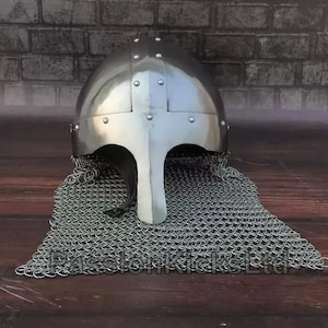 Mittelalterlicher Nasalhelm mit Kettenhemd | Ritter LARP Armschutz Helm Reenactment | Krieger Kampf Normannen Kostüm Helm