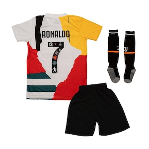 Ronaldo #7 Football Legend Fan Jersey Special Edition Nostalgic Football Set for Youth Kids Uniform