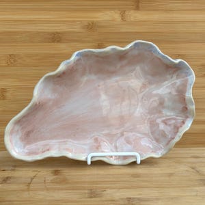 Oyster Plate Shell Ceramic Platter Coastal Server Kitchen Decor Hand Painted Pottery Serving Plate Unique Dish Appetizer Dining Tray