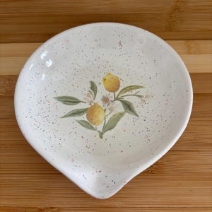 Lemon Spoon Rest Ceramic - Kitchen Counter Saver - Spoon Holder Pottery - Housewarming Gift for Cook