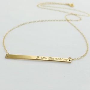 Collana con barra I AM THE STORM, collana in oro o argento, femminismo, collana della forza, girl power, sopravvissuta, gioielli ispiratori