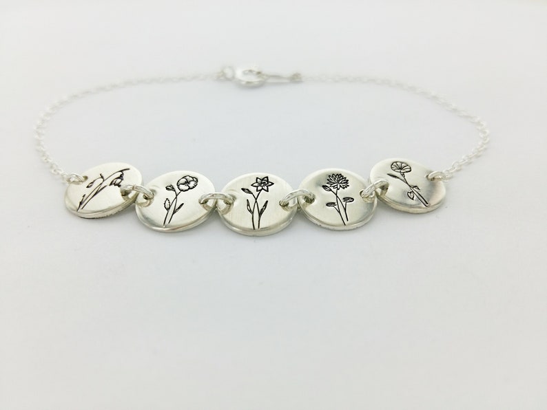 Family Birth Flower Necklace, 9mm Disk, Mother's Day, Birthday Gift, Custom Personalized Necklace, Family Necklace, Friendship Necklace image 3