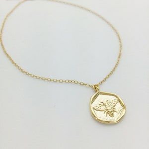 Collier Reine Abeille, Collier Abeille Miel, Collier Maman, Mère Fille, Cadeau pour elle, Bijoux dabeille, Fête des mères, Abeille minimaliste, Cadeau pour maman image 2