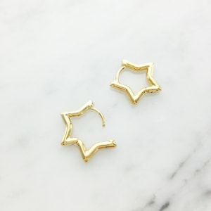 Boucles d'oreilles fines étoiles, Créoles, Cadeau pour elle, Fête des Mères, Remise de diplôme, Or 16 carats, Unique, Punk, Boucles d'oreilles de fête, Anniversaire image 3