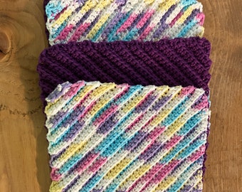Textured crochet dishcloth dusting rag cleaning rag wash rag purple black currant  flyer de Lawanda ombré color set of four handmade