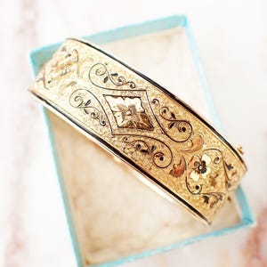 VINTAGE Black Enamel Decorative Bracelet | Gold Fill Bracelet