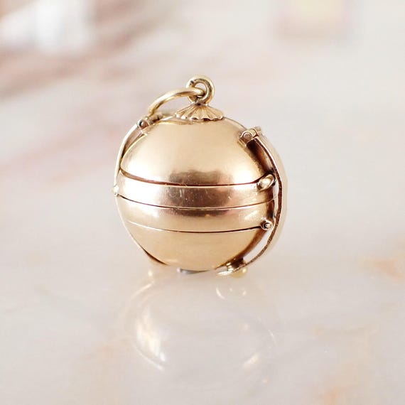 VINTAGE 18ct Ball Family Locket ~ Solid 18ct Gold ~ 6 Pictures