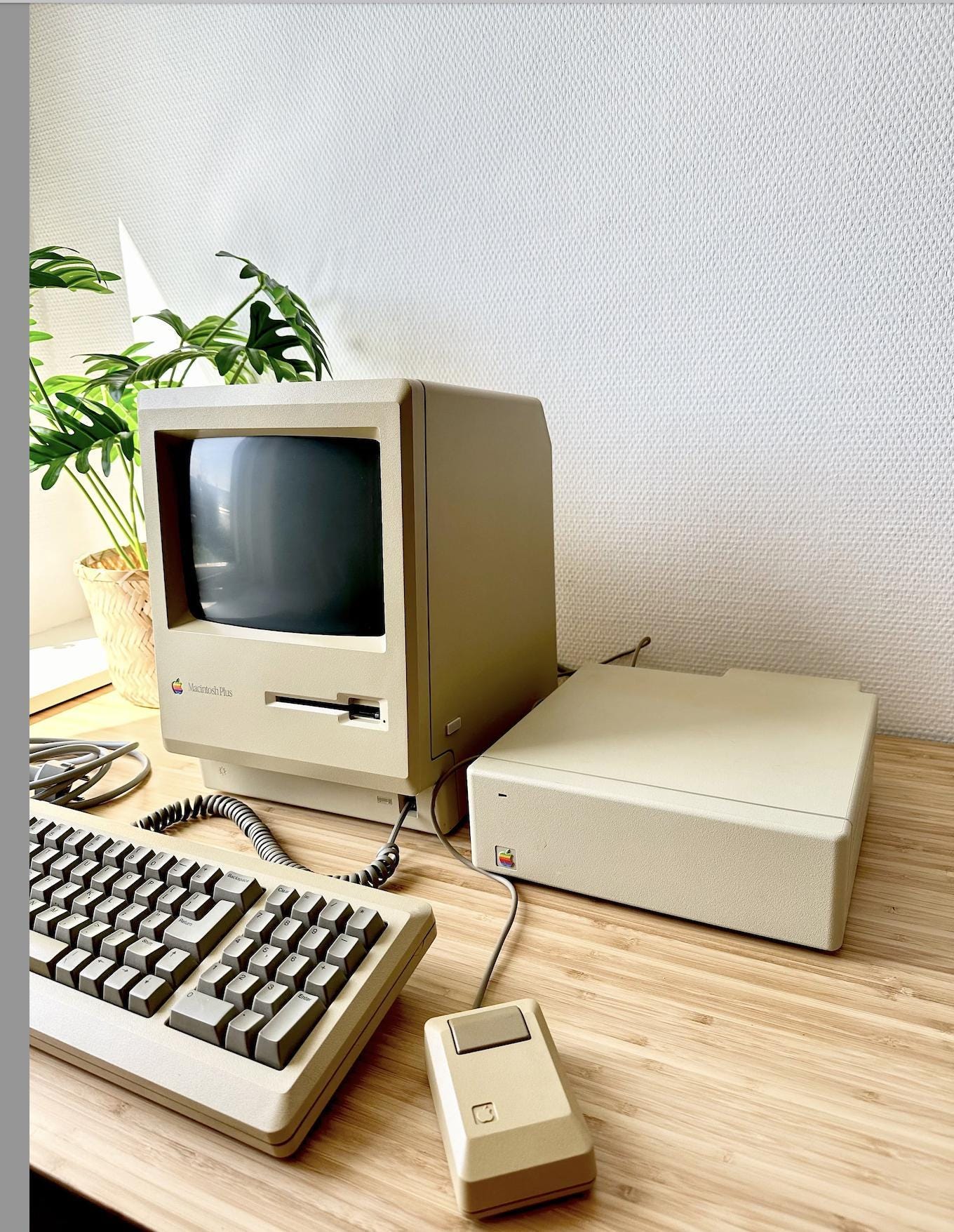 Vintage Apple Macintosh Plus 1984 - Etsy