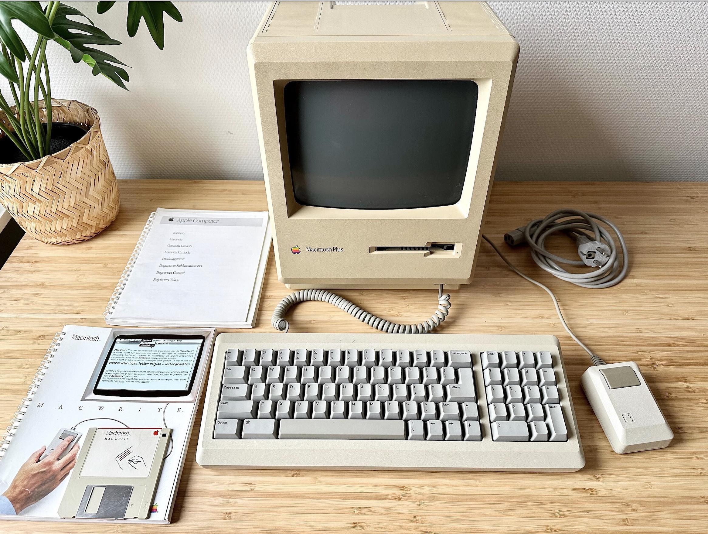 桜*く様 Macintosh Plus & SE セット Macintosh plus - Etsy 日本