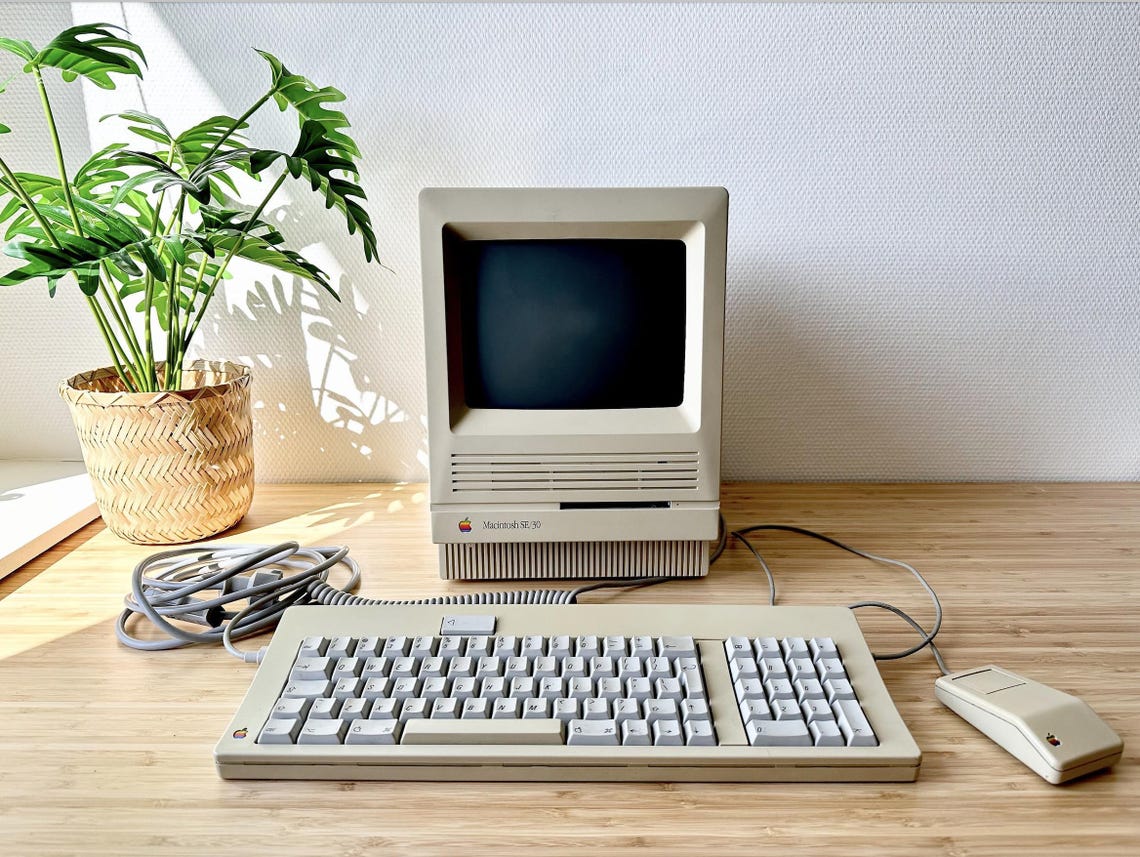 Vintage Macintosh SE Computer - 1987 - Etsy