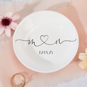 Wedding Ring Dish for Couple,Engagement Gift,Gift for Bride,Ring Dish with Initials and Date,Ring Holder Dish,Couple Gift,Bridal Shower Gift