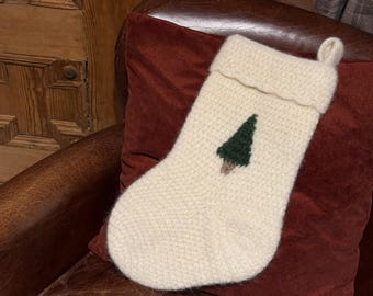 CLARA Christmas Stocking | english crochet pattern
