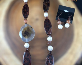 Agate Global Necklace