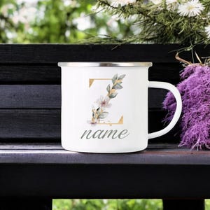 Caneca com nome inicial floral – Xícara de café e chá personalizada, madrinha, dia das mães, presente de Natal para ela