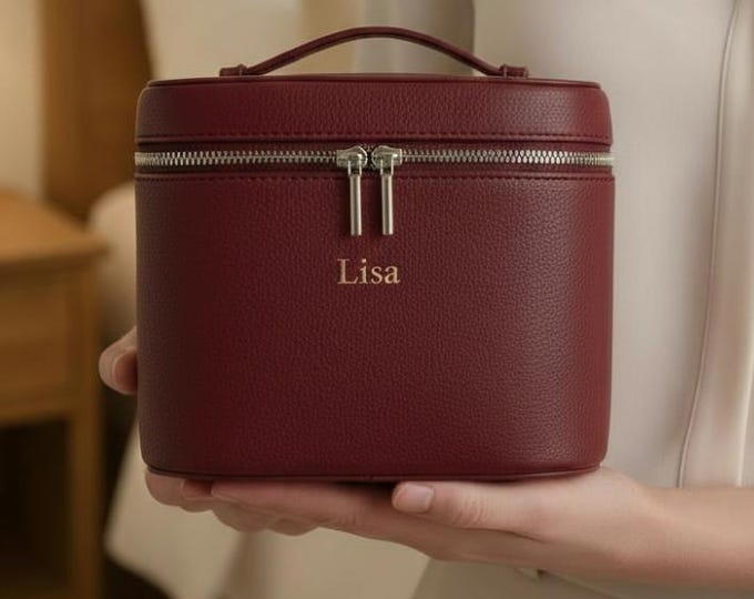 Personalized Large Capacity Makeup Bag – Custom Name PU Leather Travel Cosmetic Organizer