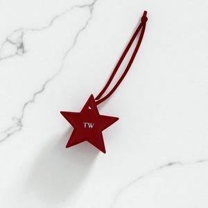 Personalized Leather Star Keychain: Custom Initial Keyring