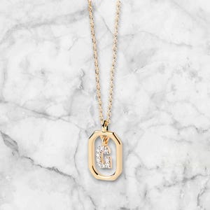 Collar con inicial en plata de ley 925 • Gargantilla con alfabeto de la A a la Z • Colgante con letra de circón • Cadena de caja para regalo de mujer • Joyería fina y delicada
