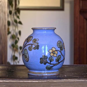 60s studio pottery – vintage vase, signed MS