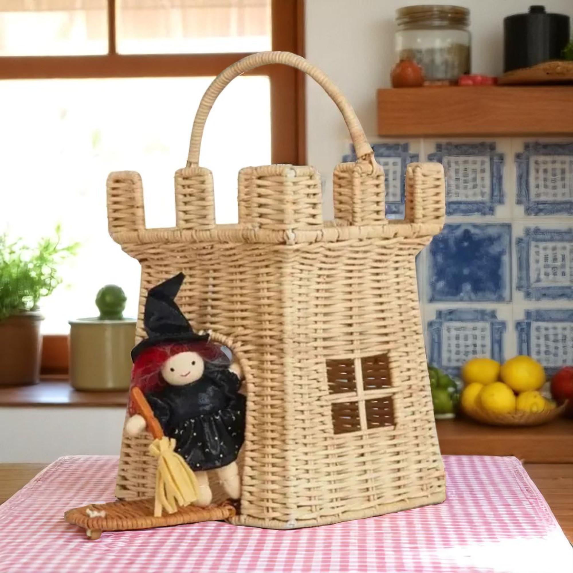 Rattan Woven Castle Basket – Cute Straw Handbag for Kids Toys