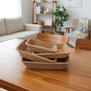 Woven Rattan Bread Basket, Rectangular Storage Bin for Fruit Vegetables or Snacks, Rustic Home Decor Organizer for Kitchen or Dining Table