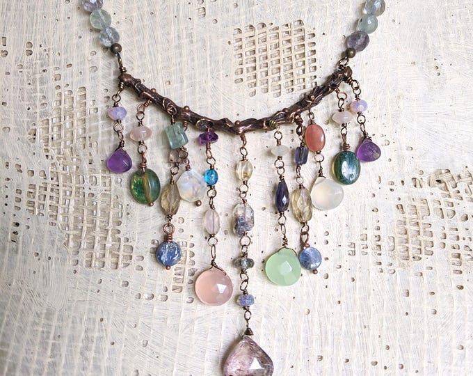TWIG: Organic Gemstone art necklace with nature-inspired bronze branch finding by Alienbeadings