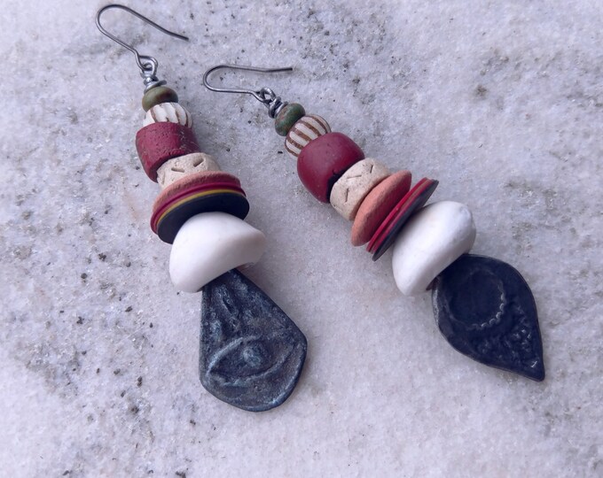 Miraculo: Tribal Mis-matched earrings by alienBeadings