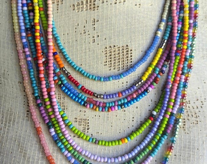 LOVEbeads: Simple Colorful Seed Bead Strands