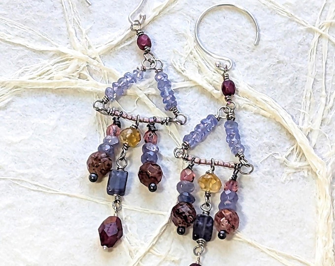 Mixed Berries: Luscious dancing gemstone earrings by alienBeadings