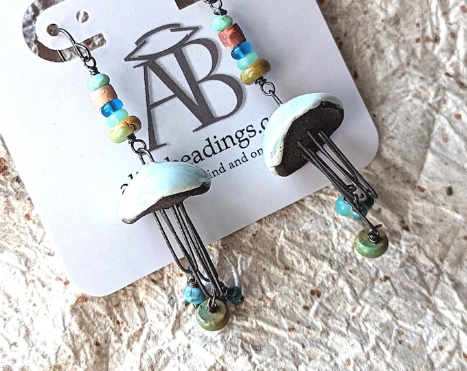ANEMONE: funky artisan earrings by alienBeadings